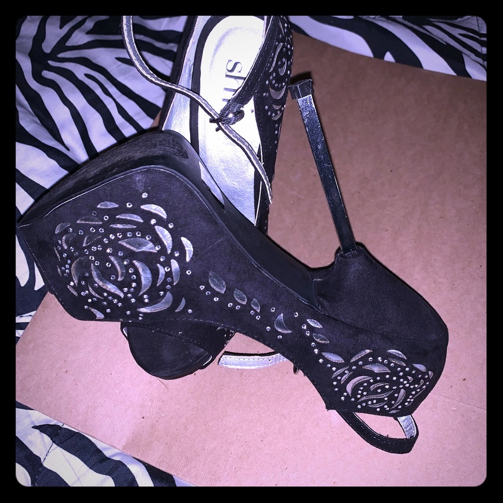 Shi by journeys high heels.